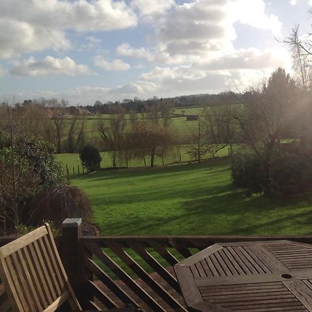 Redroofs Bed & Breakfast Tenbury Eksteriør bilde