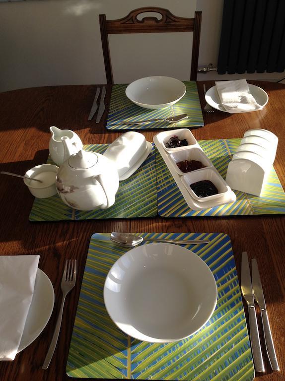 Redroofs Bed & Breakfast Tenbury Eksteriør bilde