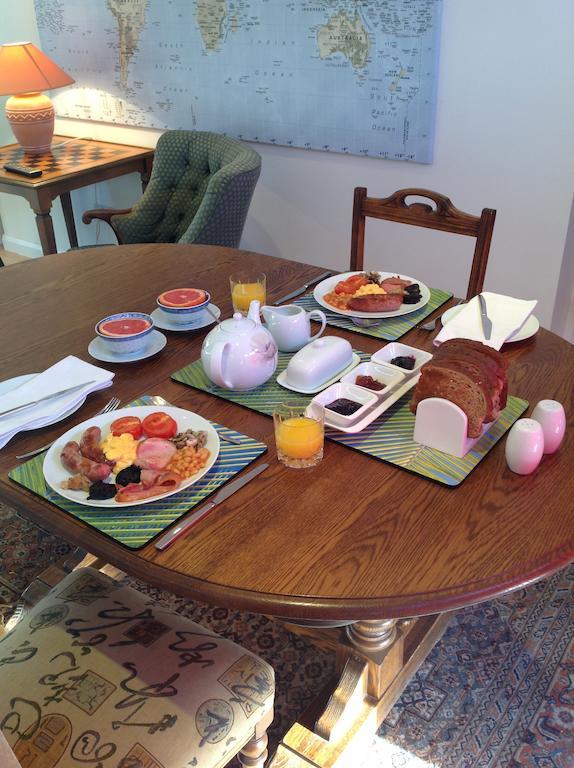 Redroofs Bed & Breakfast Tenbury Eksteriør bilde